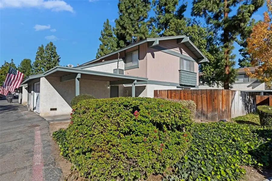 4807 Jackson #D, Riverside, CA 92503 - Image #2