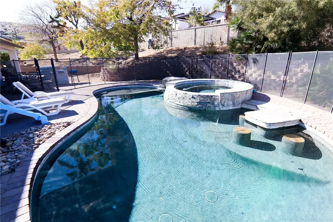 7525 Whitney, Yucca Valley, CA 92284 - Image #1