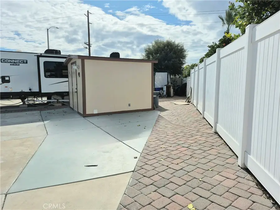 1295 S Cawston Avenue, Hemet, CA 92545 - Image #3