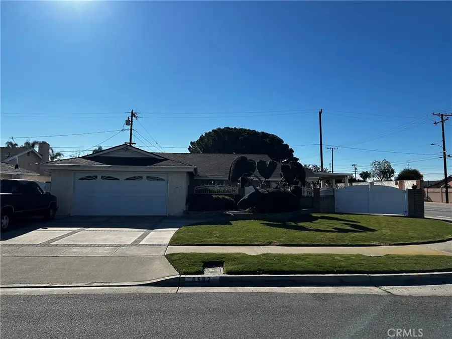 6502 Clare, Huntington Beach, CA 92647 - #3