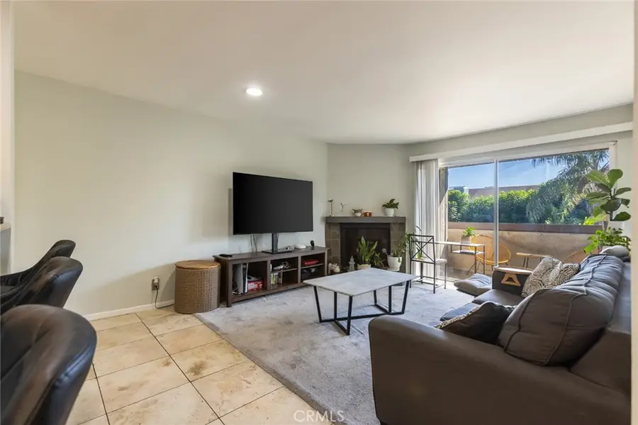 20253 Keswick, Winnetka, CA 91306 - Image #3