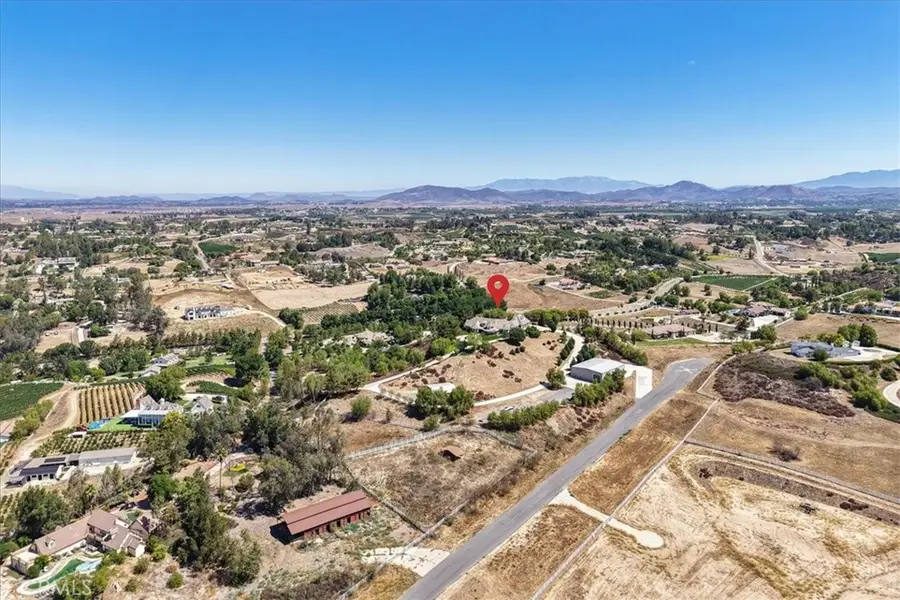 42160 Calle Barbona, Temecula, CA 92592 - Image #2