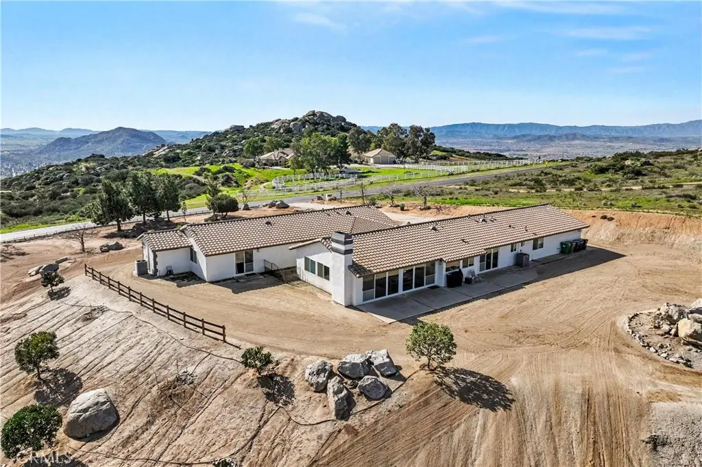 31470 Sierra Verde, Homeland, CA 92548 - Image #1