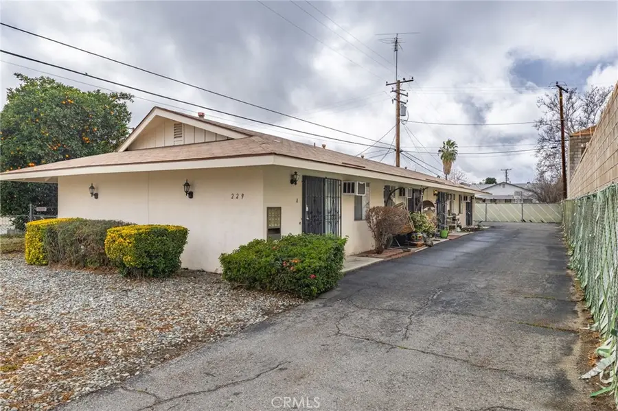 229 S Carmalita, Hemet, CA 92543 - #2