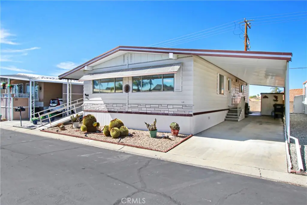 575 S Lyon Avenue #34, Hemet, CA 92543 - #1