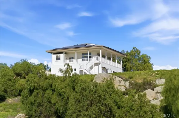 38595 Carolbee Lane, Temecula, CA 92592