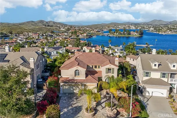 15 Via Del Renal Court, Lake Elsinore, CA 92532