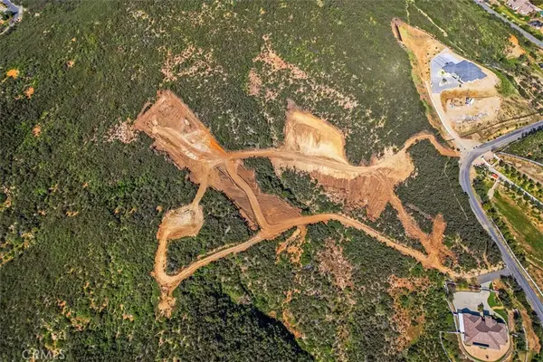 48 Hidden Meadow Circle, Murrieta, CA 92562