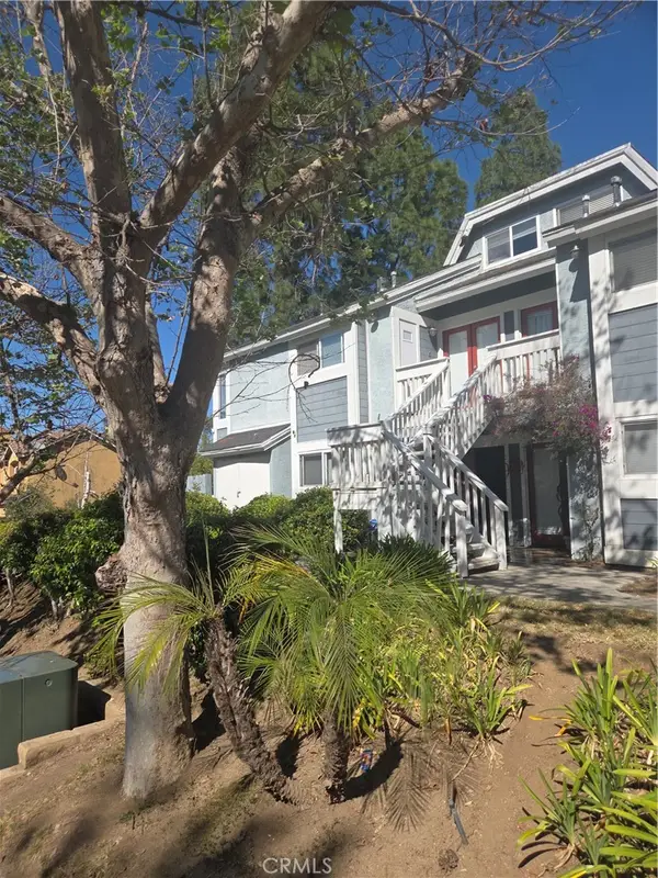 1564 Tanglewood Lane #5, Escondido, CA 92029