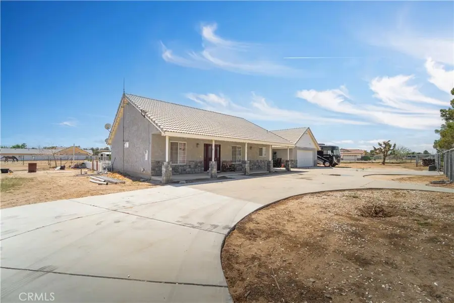 8016 W Avenue D12, Lancaster, CA 93536 - #2