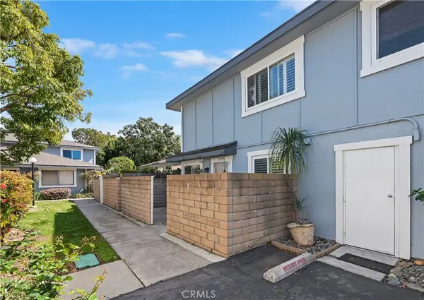 16406 Vista Roma # 115, Huntington Beach, CA 92649