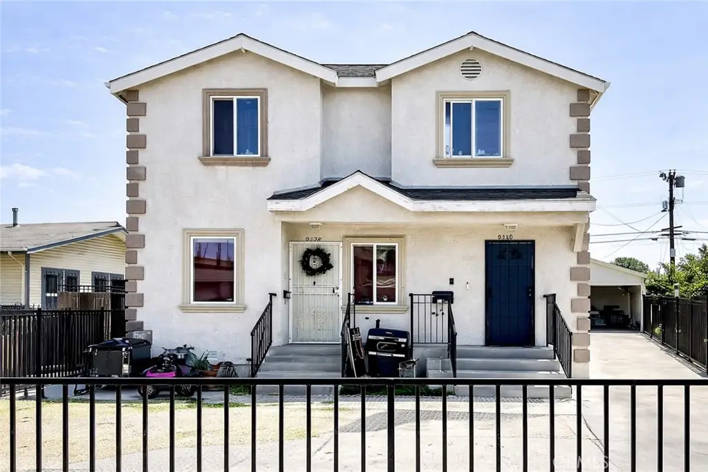 9128 Menlo, Los Angeles, CA 90044 - #1