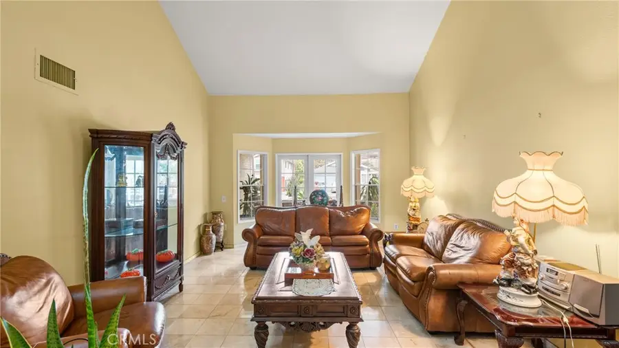 10131 Freeport, San Diego, CA 92129 - #2