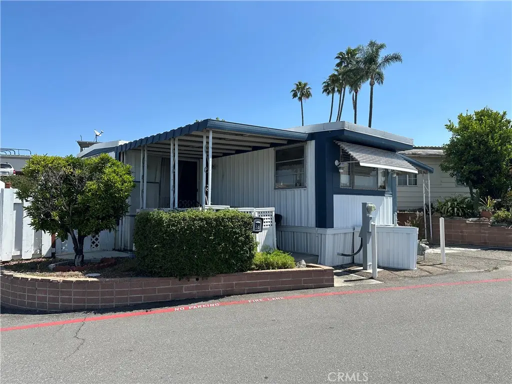 200 Olive Avenue, Vista, CA 92083 - #1