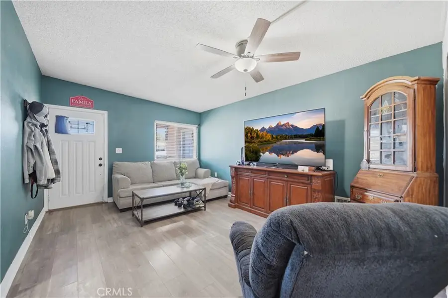 6327 Linda Lee Drive, Yucca Valley, CA 92284 - #3