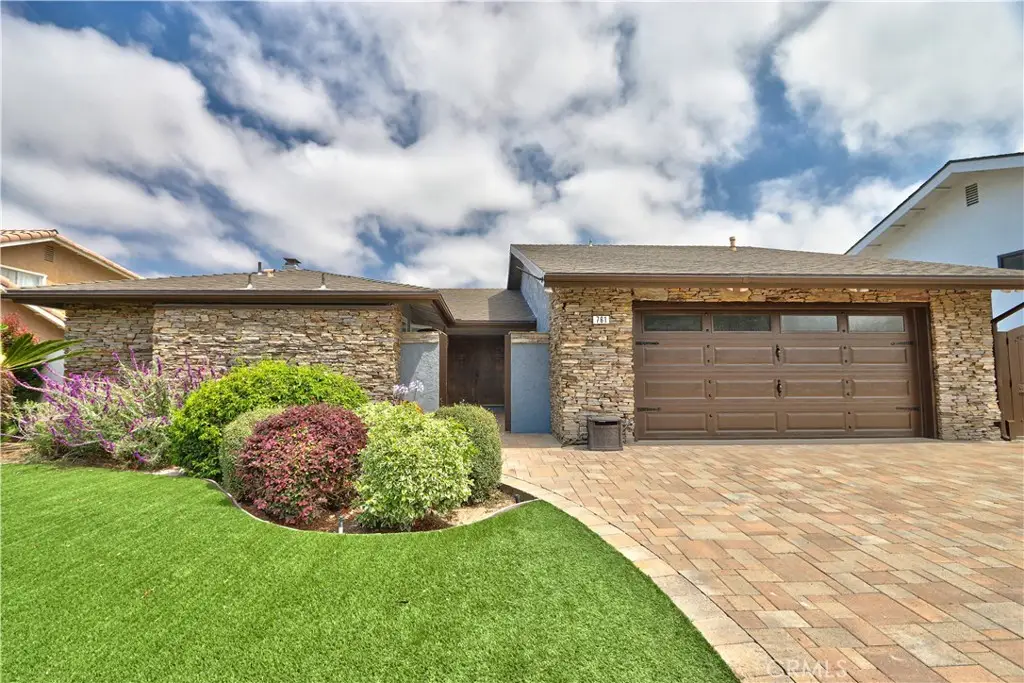 761 Calle Vallarta, San Clemente, CA 92673 - #1