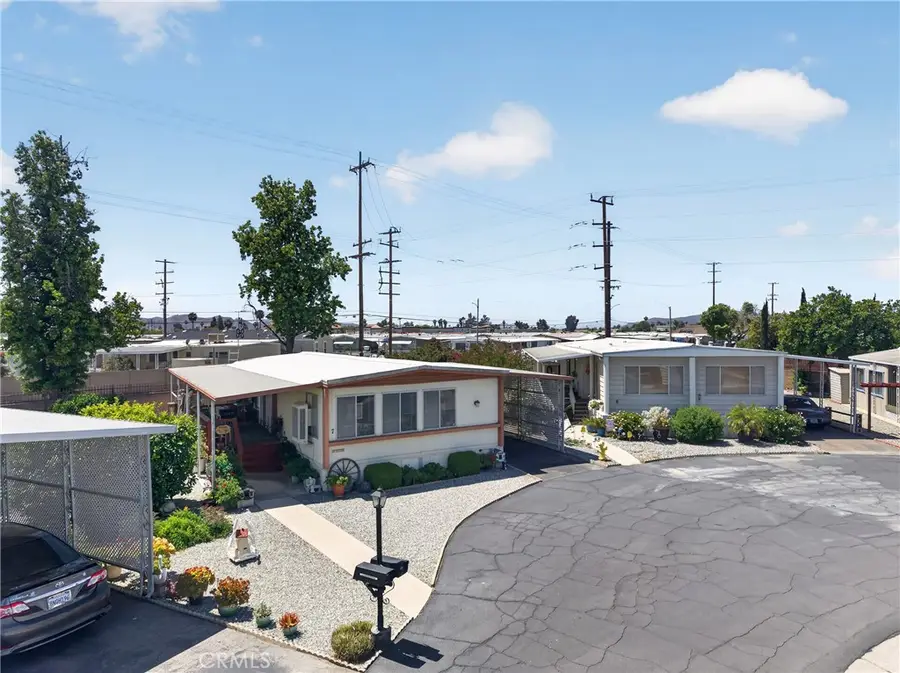 332 N Lyon #7, Hemet, CA 92543 - #2
