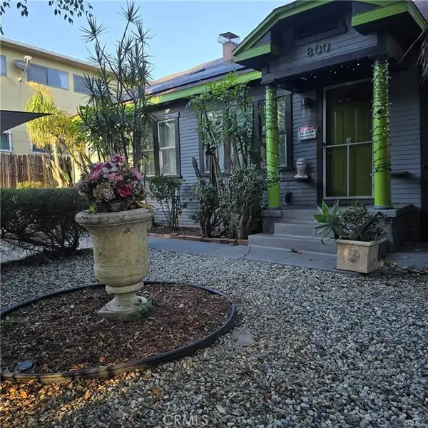 800 N Hobart, Los Angeles, CA 90029