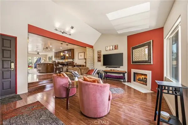6975 Camino Amero, San Diego, CA 92111