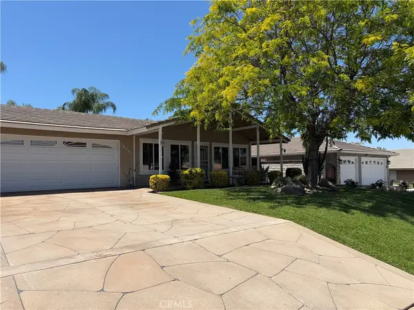 30001 Vacation, Canyon Lake, CA 92587