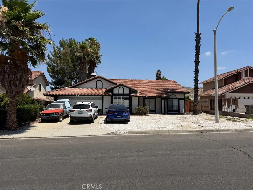 44128 Galicia, Hemet, CA 92544 - #1