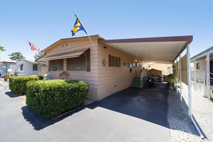 725 W Thornton #68, Hemet, CA 92543 - #3