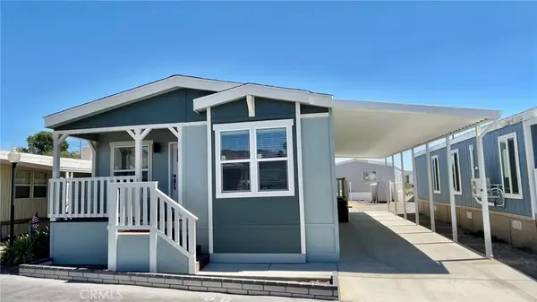 999 S Santa Fe Avenue #60, San Jacinto, CA 92583