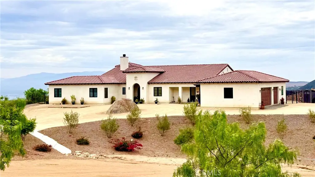 38090 Via Vista Grande, Murrieta, CA 92562 - #1