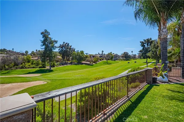 23295 Continental Drive, Canyon Lake, CA 92587