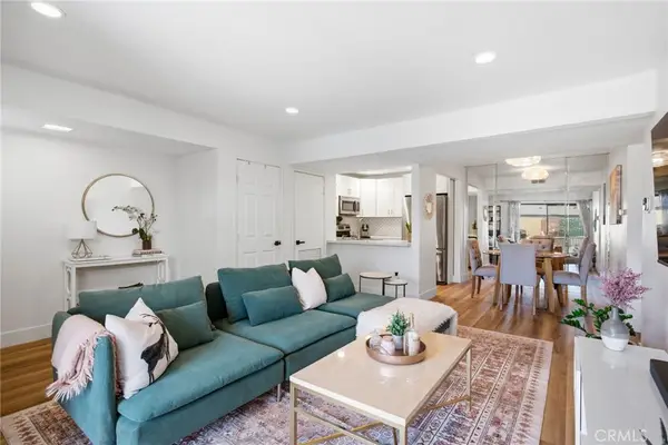 25671 Le Parc #33, Lake Forest, CA 92630