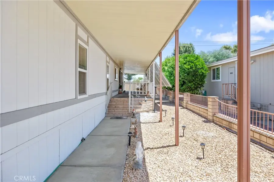 1298 Bishop, Hemet, CA 92545 - #3