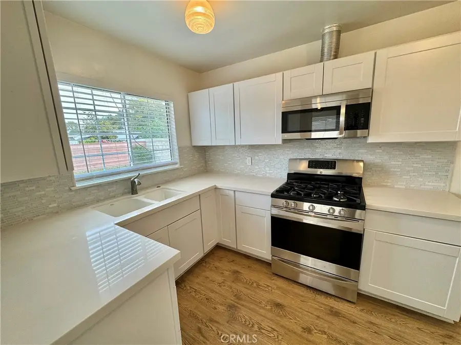 915 W Occidental, Santa Ana, CA 92707 - #2