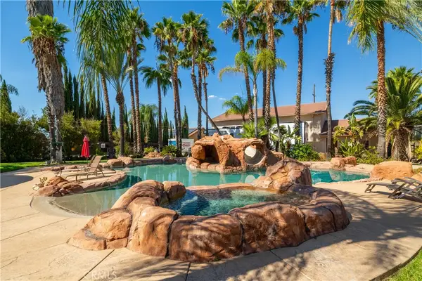 28690 Capano Bay Court, Menifee, CA 92584