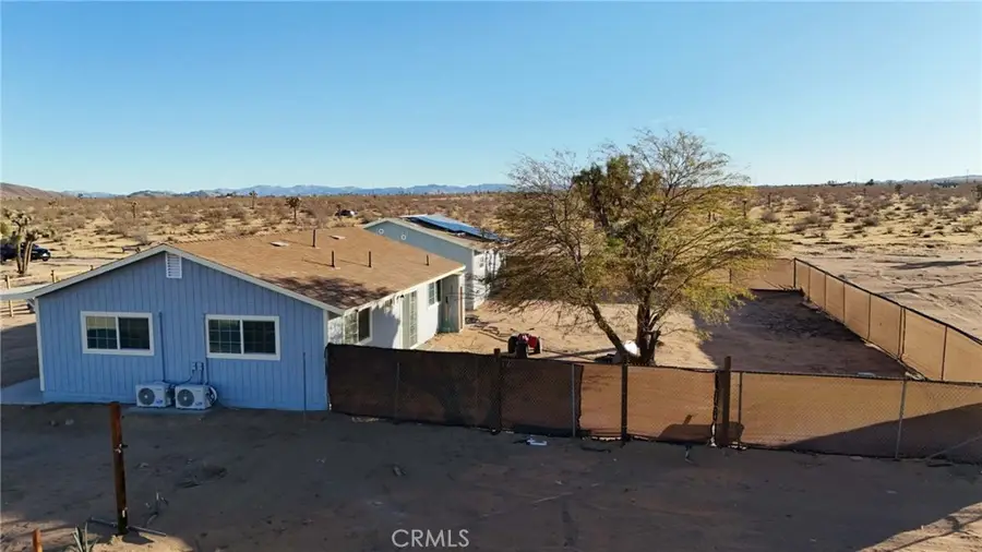 215 Hilton Avenue, Homestead Valley, CA 92284 - Image #2