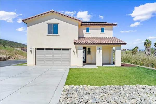 1981 Lyon Avenue, Riverside, CA 92503