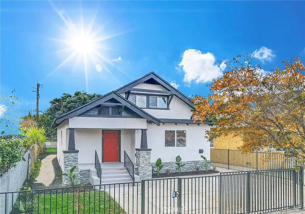 160 W 48th Street, Los Angeles, CA 90037 - Image #1