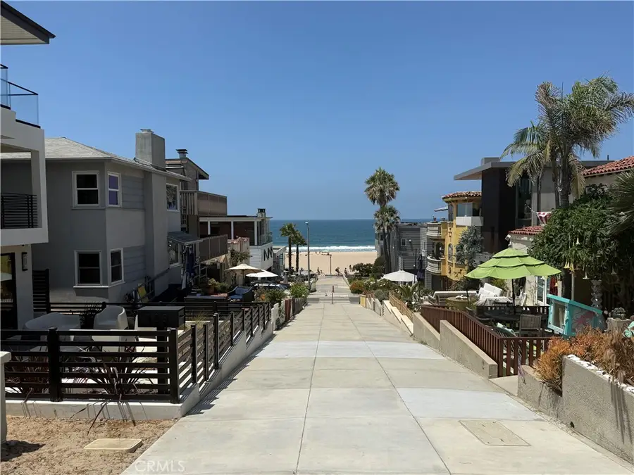 617 Manhattan Avenue, Manhattan Beach, CA 90266 - Image #2