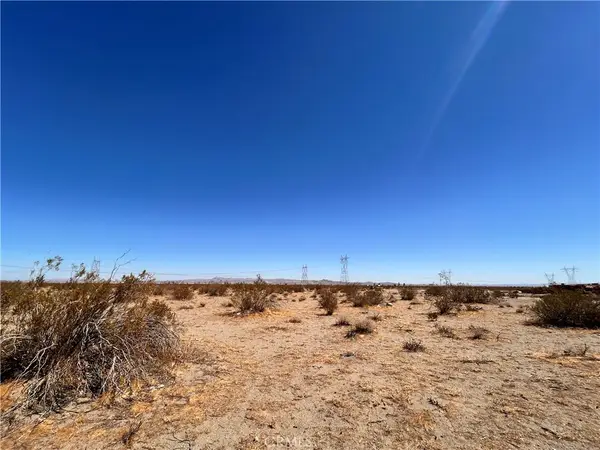 0 Johnson, Phelan, CA 92371