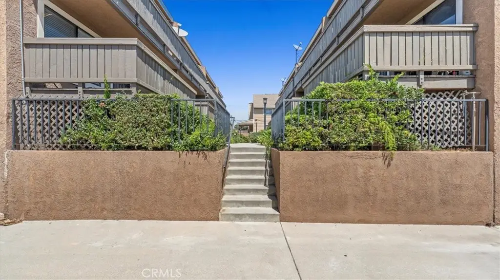 16414 Cornuta Avenue #11, Bellflower, CA 90706 - #1