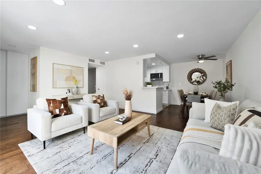 2300 S Hacienda Blvd #D11, Hacienda Heights, CA 91745 - Image #3