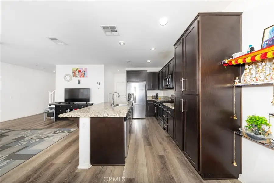 867 S Breden, Rialto, CA 92376 - #3