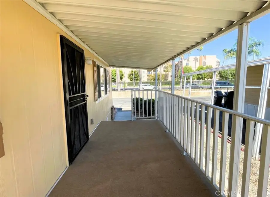 2205 W Acacia Avenue #6, Hemet, CA 92545 - #3