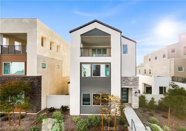 165 Sawbuck, Irvine, CA 92618