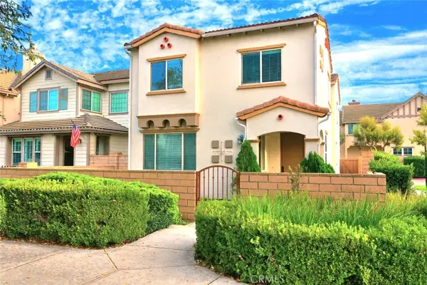 858 Calaveras, Corona, CA 92878