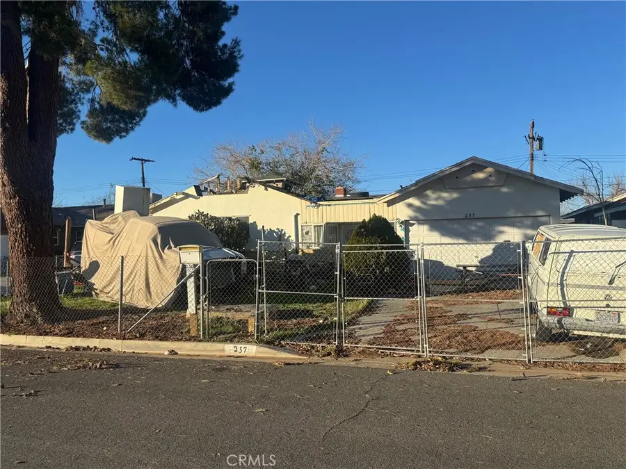 257 E Avenue Q4, Palmdale, CA 93550 - #2