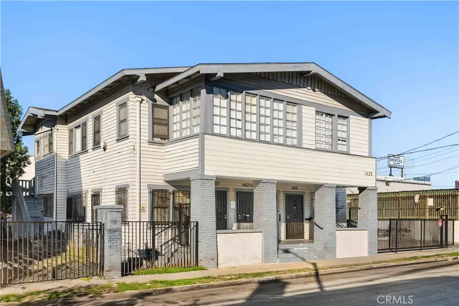 1425 W 18th St. #4, Los Angeles, CA 90006 - #2