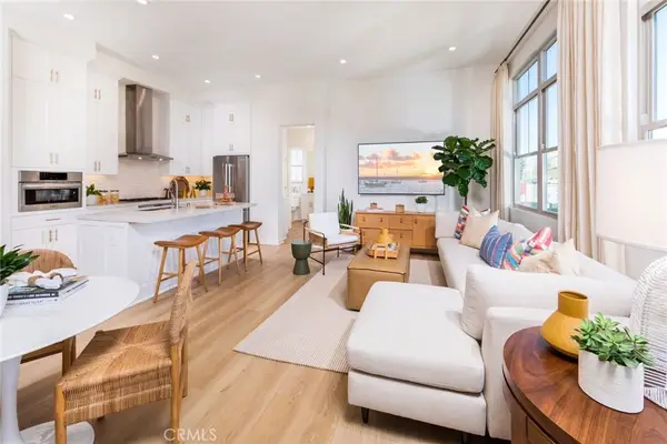 126 Sunnyside, Irvine, CA 92618