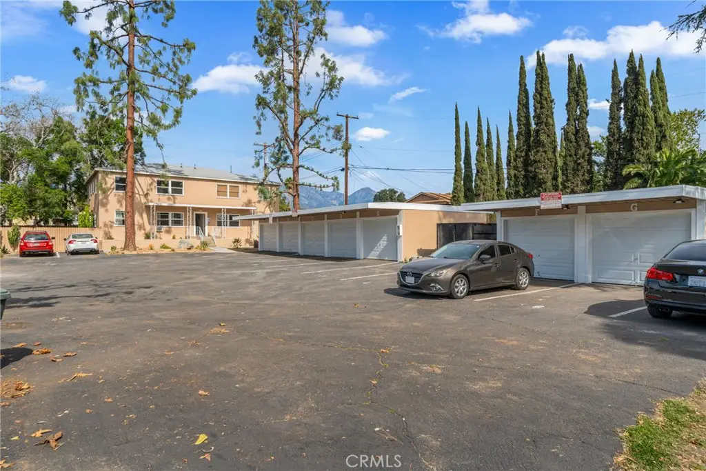 250 Olive Street, Claremont, CA 91711 - #1