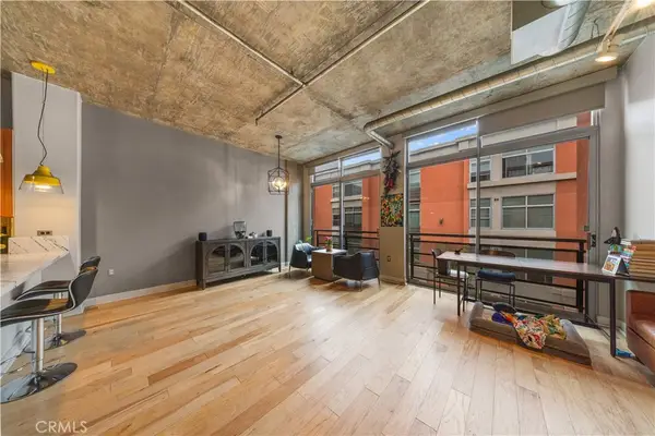 840 E Green #329, Pasadena, CA 91101