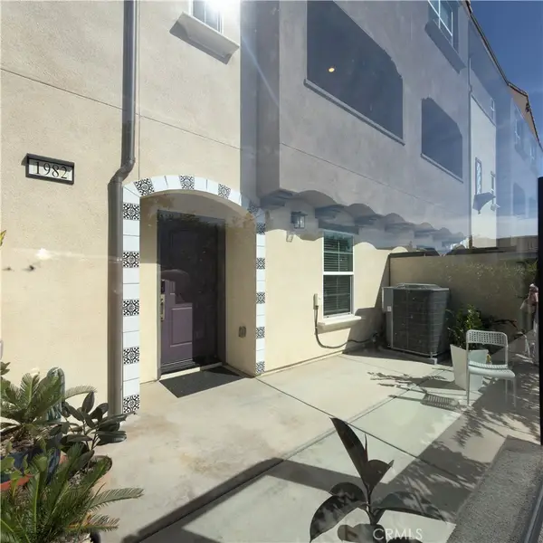 1982 Orchard, Placentia, CA 92870